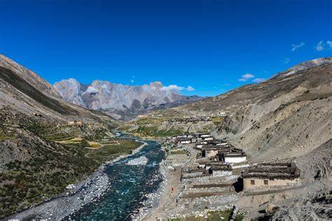 Dolpo mountain settlement and trail